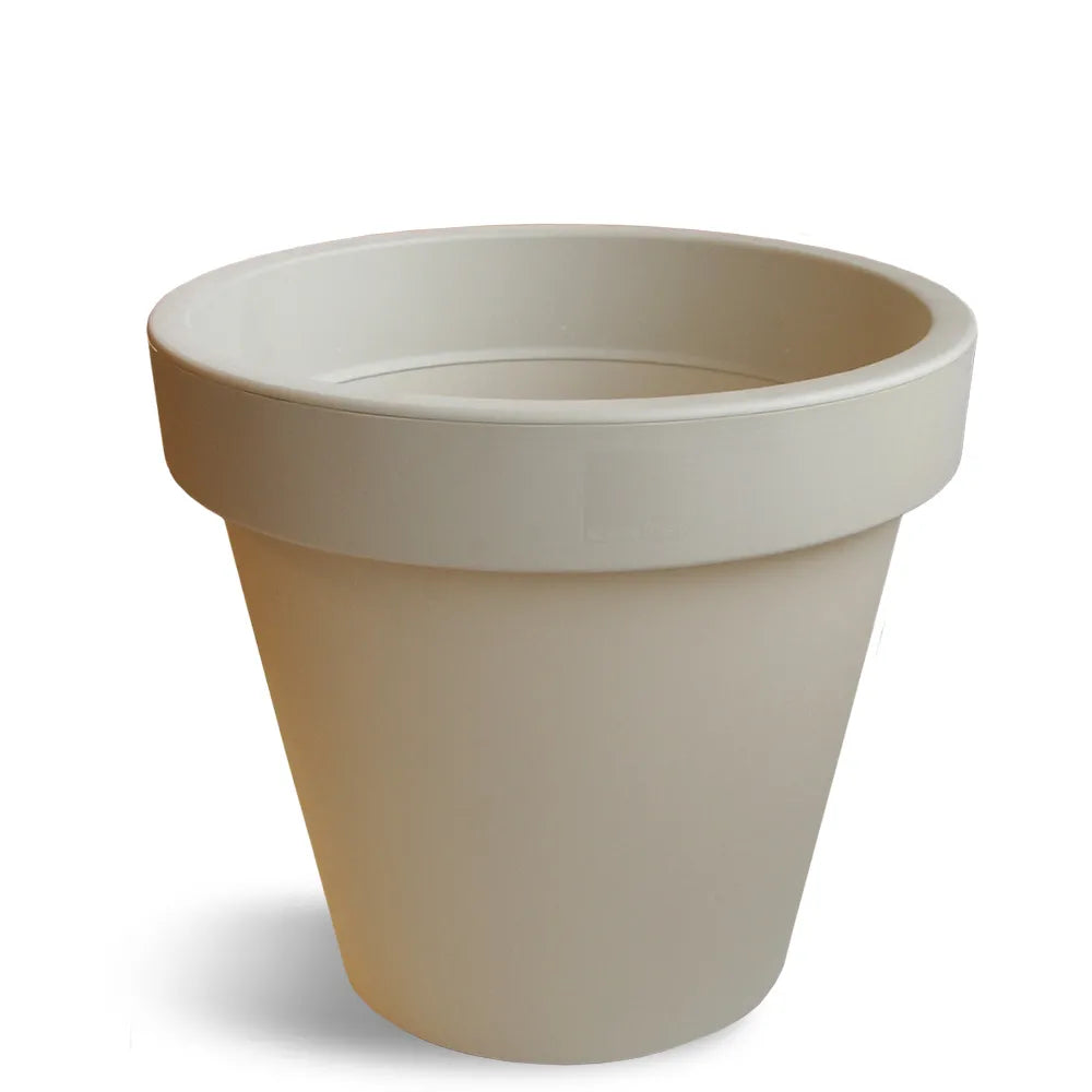 E&K Planter